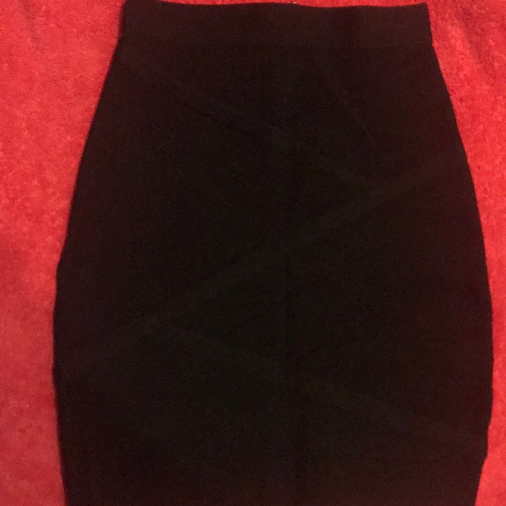 High waist BEBE stretchy skirt